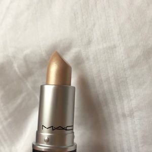 MAC lipstick - tanarama